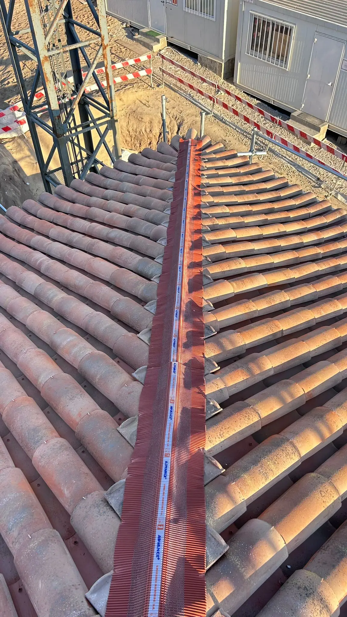 Fita de ventilação na cumeeira